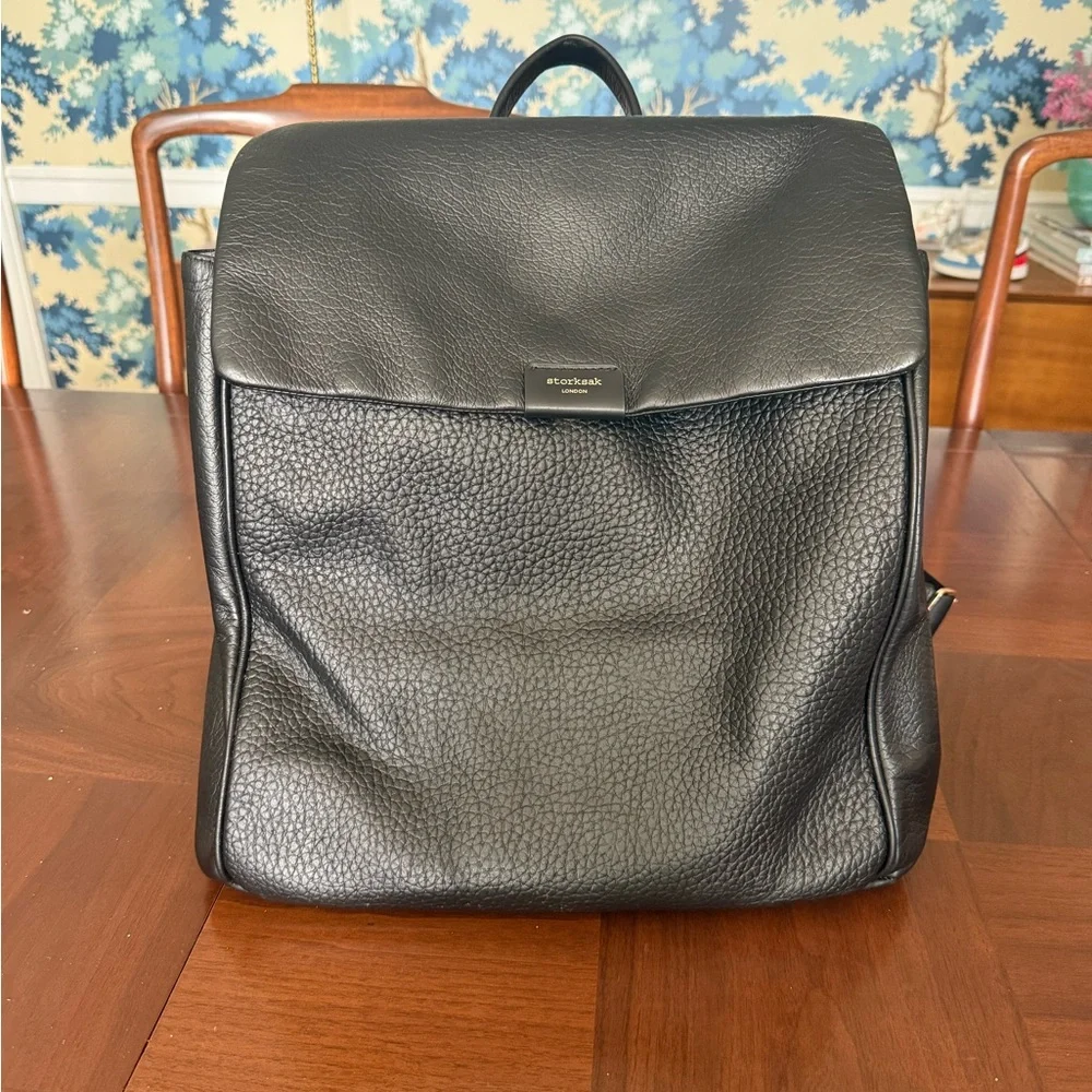 Storksak St. James Leather Diaper Bag Backpack - Picture 6 of 12